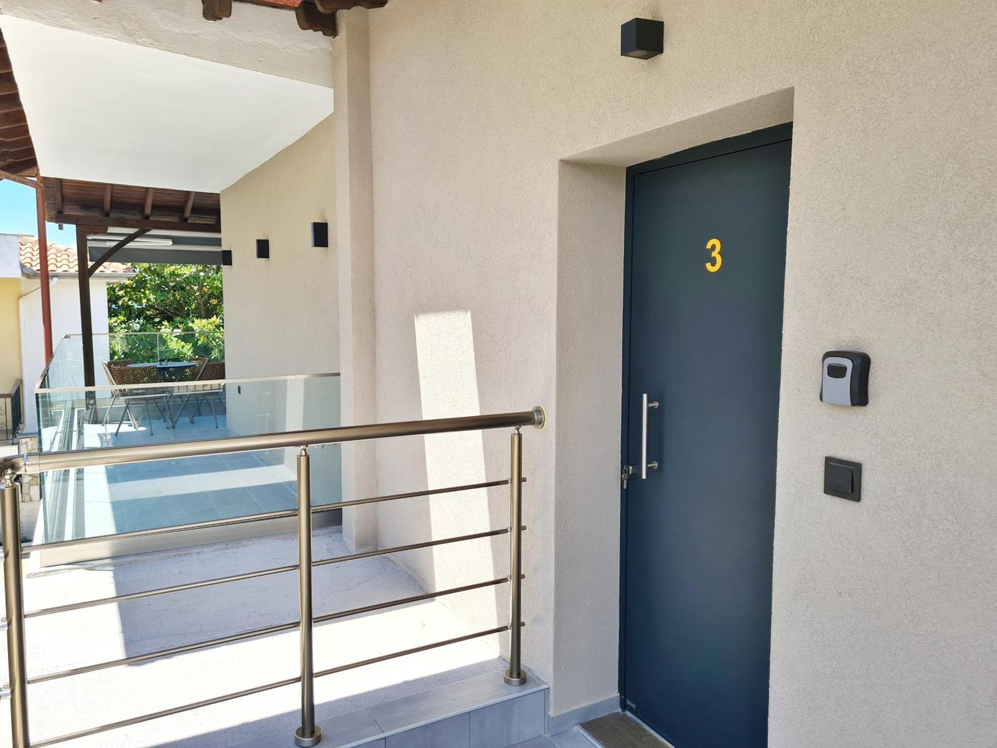 Agnanti-Apartments B Nikiti  Exterior foto